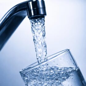 Avizarea / autorizarea / documentarea / legislația necesară execuției unui foraj de alimentare cu apă Debit necesar alimentare cu apa