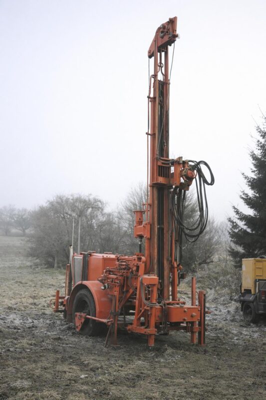 instalație de foraj